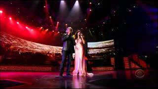 Andrea Bocelli  Katharine McPhee Somos Novios Live [upl. by Jorey]