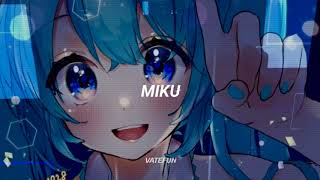 Miku  Anamanaguchi ft Hatsune Miku  Sub Español [upl. by Rolanda]